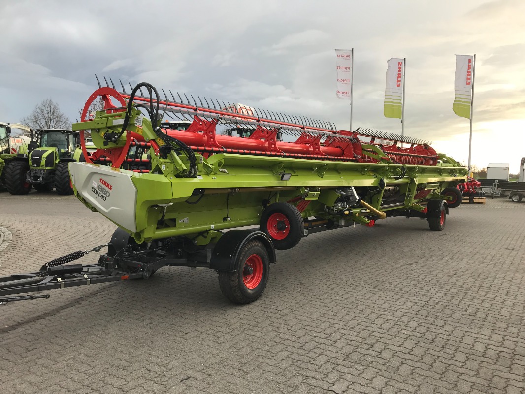 CLAAS Convio 1380 - Accesorios para cosechadoras - Unidad de corte