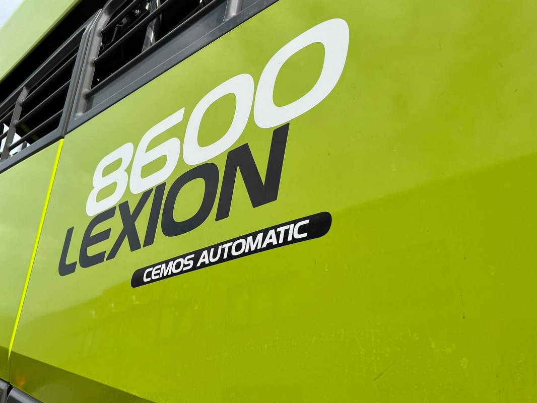 CLAAS LEXION 8600 Terra Trac + VARIO 1080 - Mähdrescher