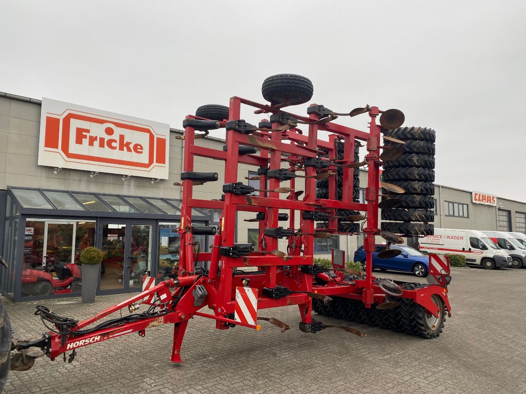 Horsch Tiger 8 LT - Máquina de labranza del suelo - Cultivador