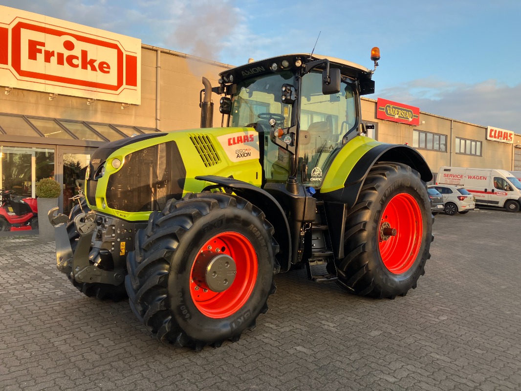 CLAAS Axion 850 CMATIC - Traktor