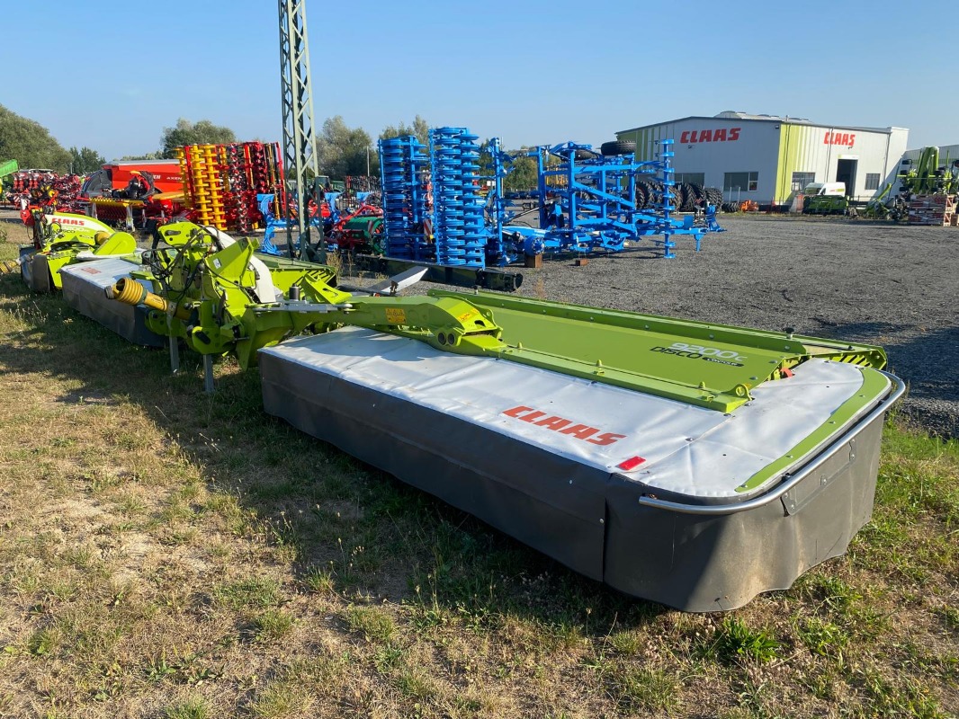 CLAAS Disco 9200 C Contour + Disco 3200 FC Profil - Grassland and forage harvesting technology - Mill