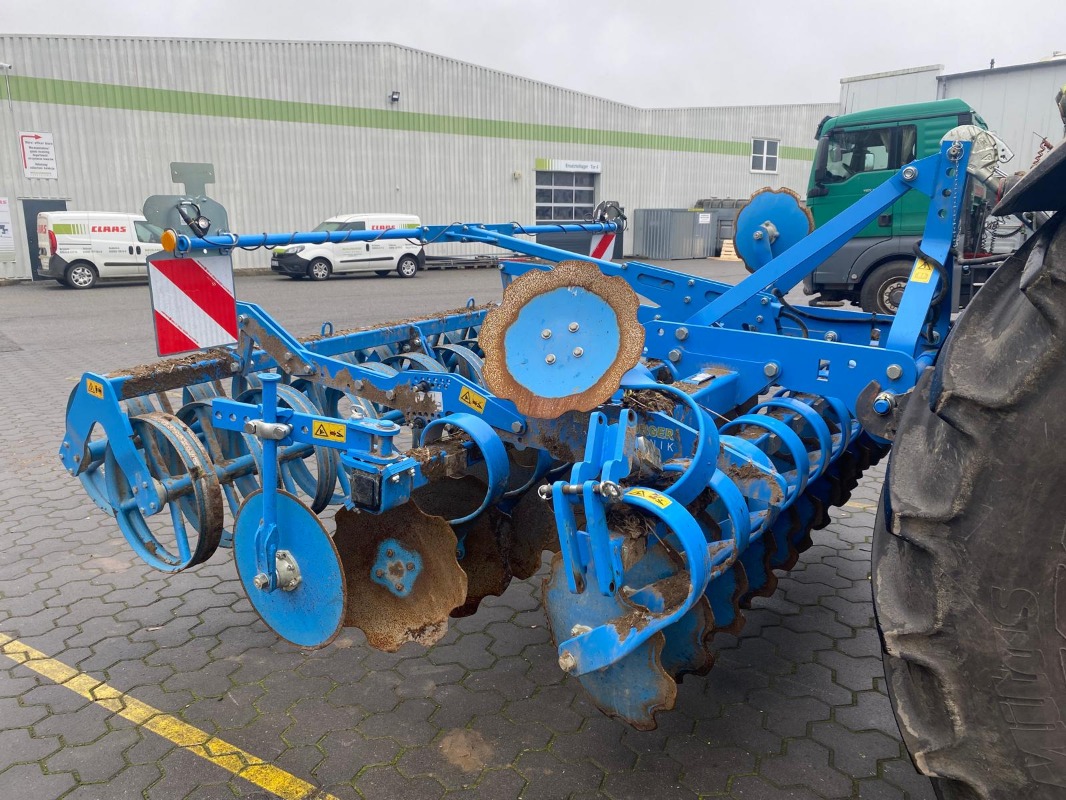 Lemken Helidor 9/300 - Soil tillage implement - Short disc harrow