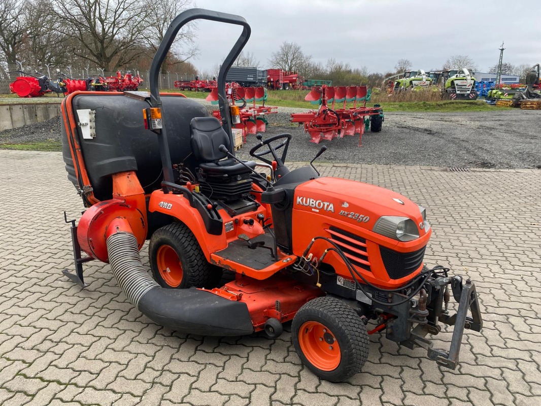 Kubota BX 2350 - Gartentechnik + Kommunaltechnik - Rasentraktor