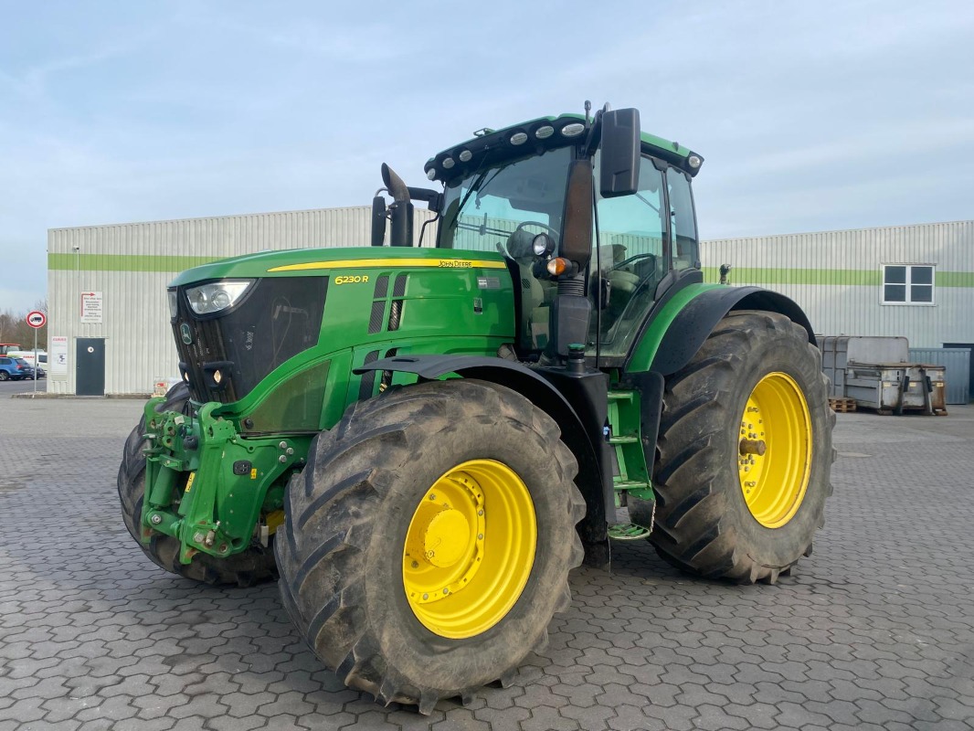 John Deere 6230R - Command Pro - Tractor