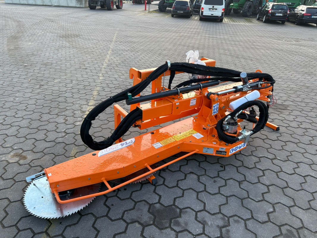 SaMASZ Astsäge PT4-250 mit Fisher Adapter - Forestry technology - Branch shears