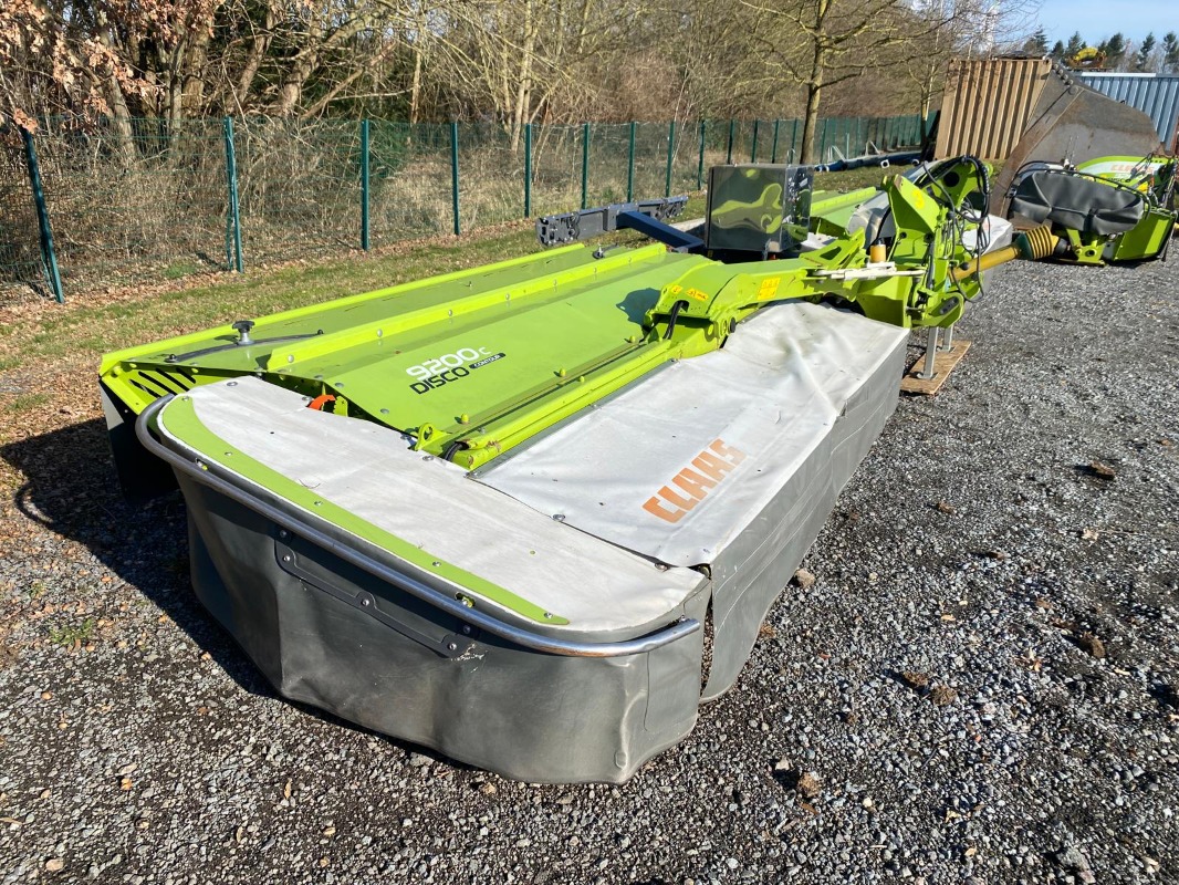 CLAAS Disco 9200 C + Disco 3200 FC Profil - Grassland and forage harvesting technology - Mill