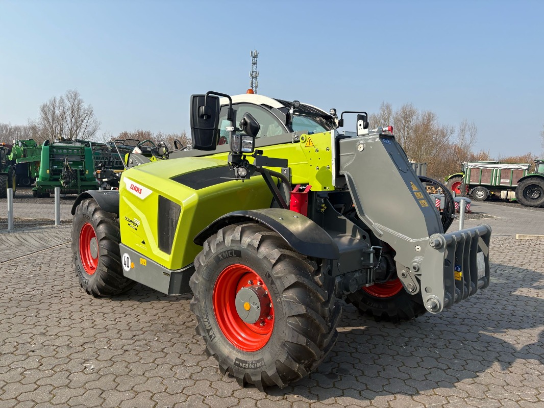 CLAAS 756 Varipower Plus - Koparka + Ładowarka - Ładowarka teleskopowa