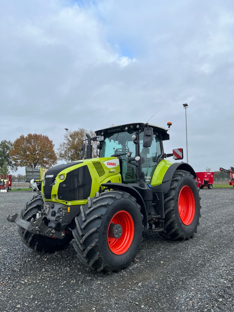 CLAAS Axion 870 Cmatic Cebis - Tractor