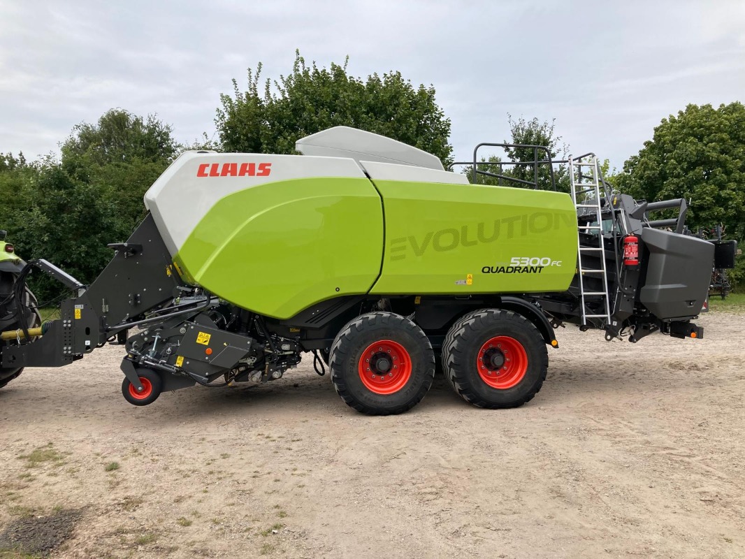 CLAAS Quadrant 5300 Evolution FC Tandem - Pulse - Prensa de envasado de gran tamaño