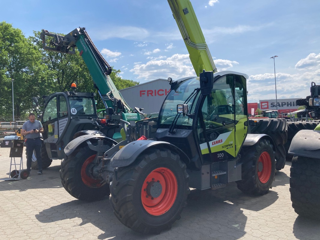 CLAAS Scorpion 741 Varipower - Excavator + Loader - Telescopic handler