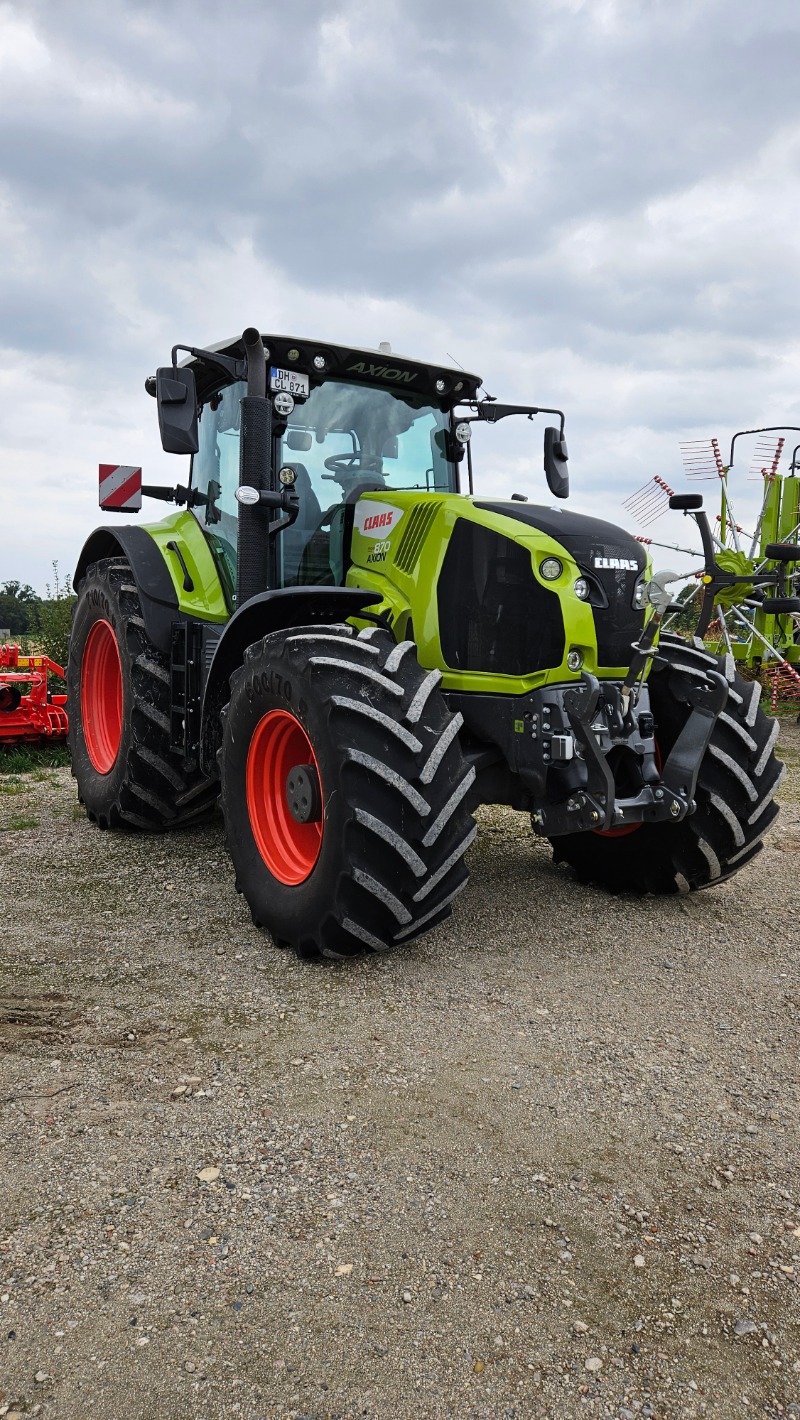 CLAAS Axion 870 CMATIC CEBIS - Traktor