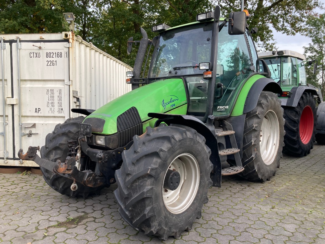 Deutz-Fahr Agrotron 106 - Traktor