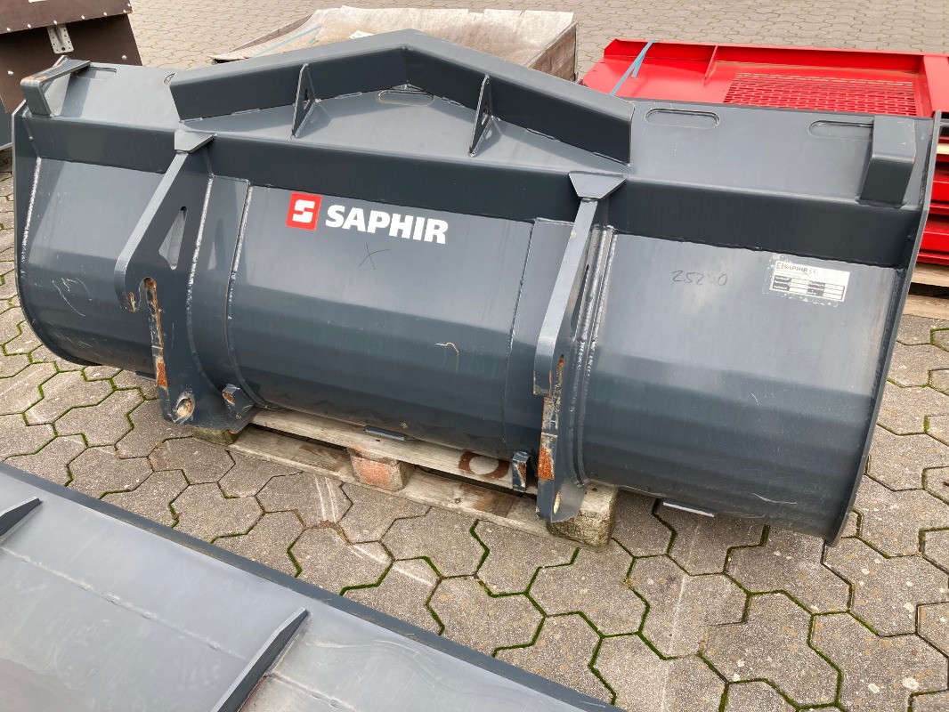 Saphir SGR 20 Torion K -Vorführmaschine- - Traktorzubehör - Ladeschaufel