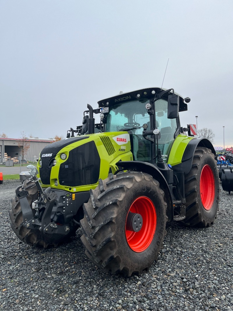 CLAAS Axion 830 CMATIC CEBIS - Tractor