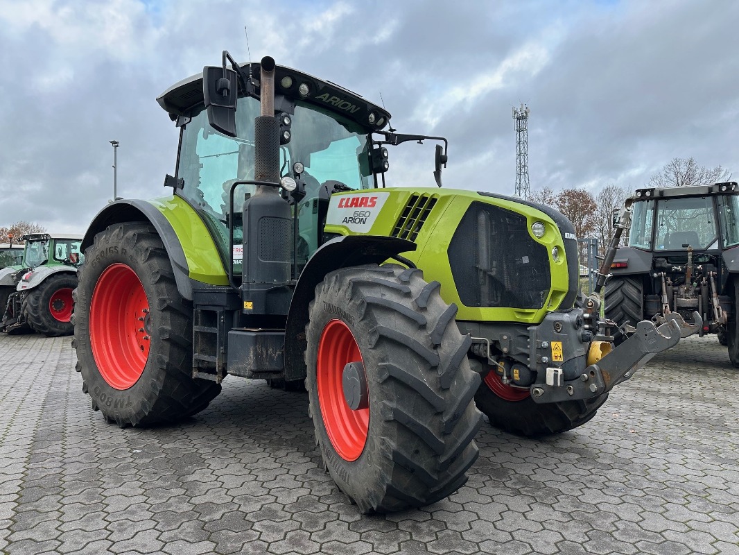 CLAAS Arion 660 Cmatic Cebis Touch - Ciągnik