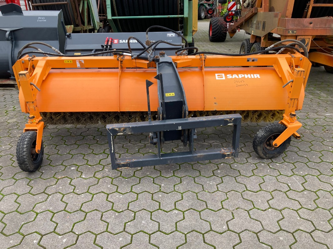 Saphir SKM 30 - Garten-/Kommunaltechnik - Kehrmaschine