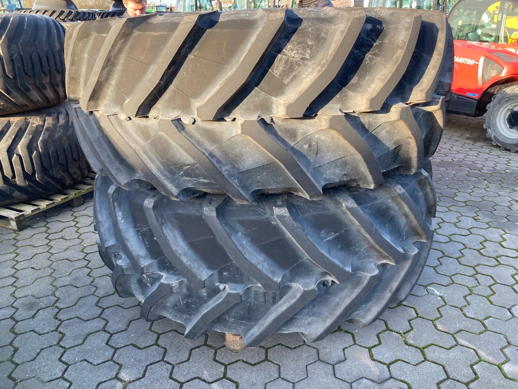 Trelleborg 710/70 R38 - Räder + Reifen + Felgen - Komplettradsatz