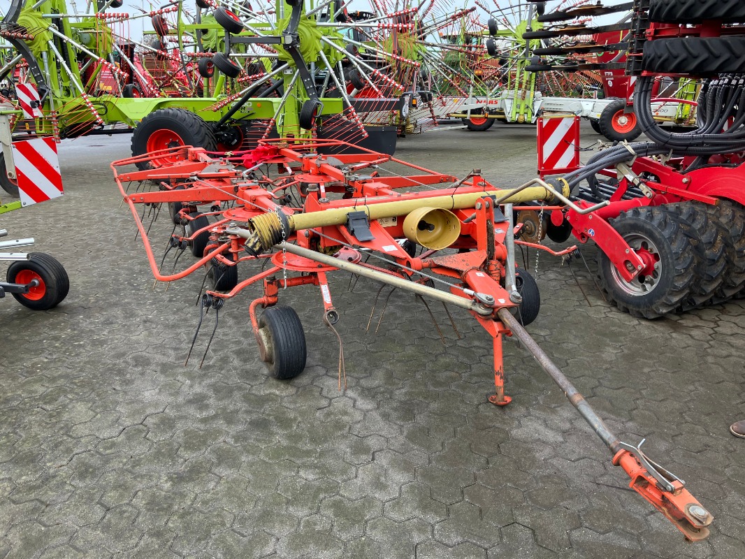 Fella TH 1100 - Grassland technology + Forage harvesting technology - Rotary haymaker