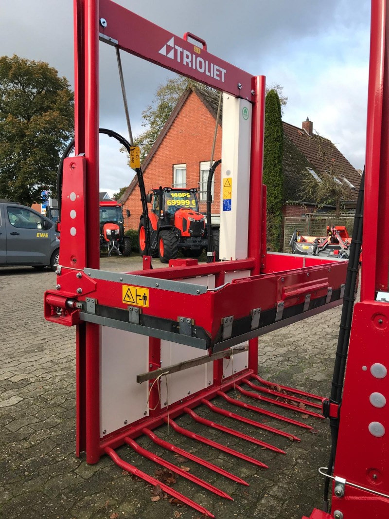 Trioliet TU 170 - Feeding technique - Silo unloading gate + distribution gate