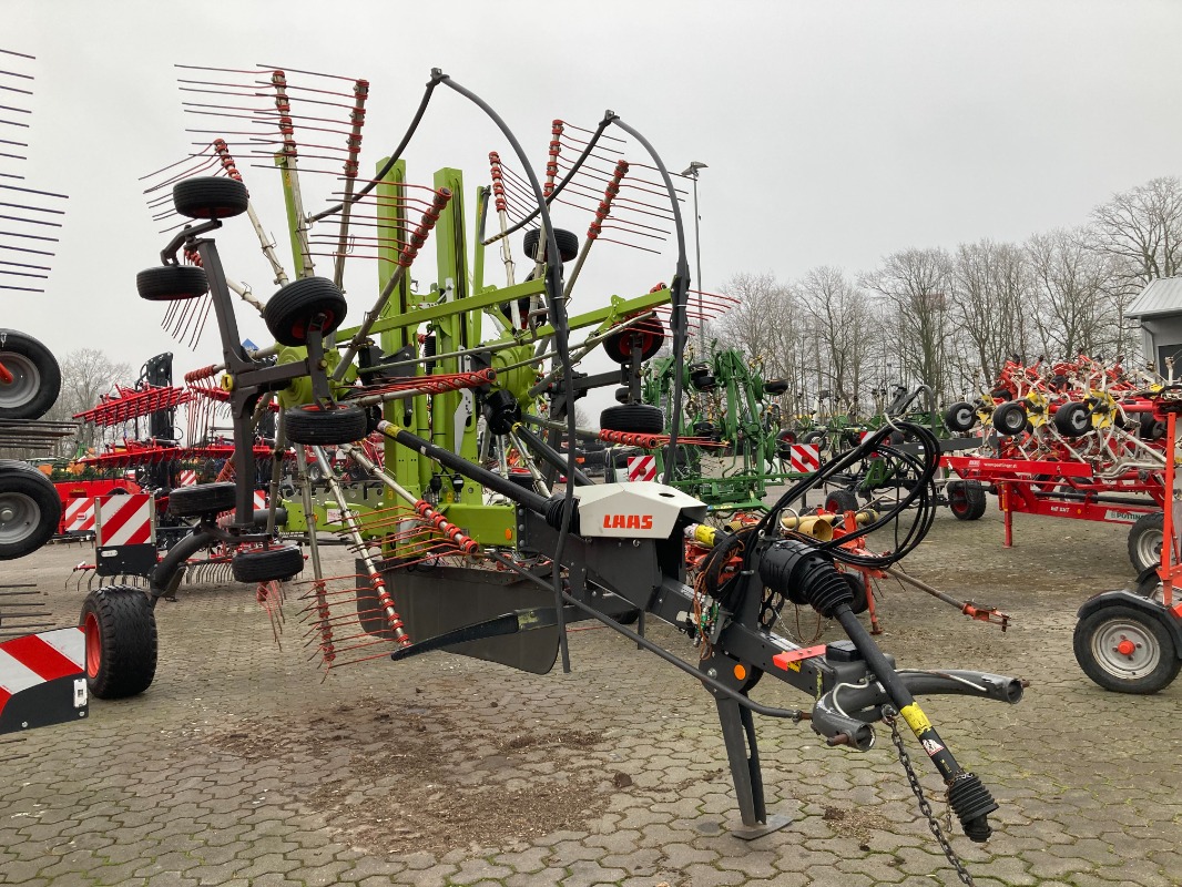 CLAAS Liner 2800 Trend - Tecnología de pastoreo + tecnología de cosecha de forraje - Rastrillo